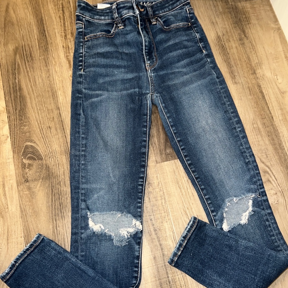 American Eagle High Rise Jeans
